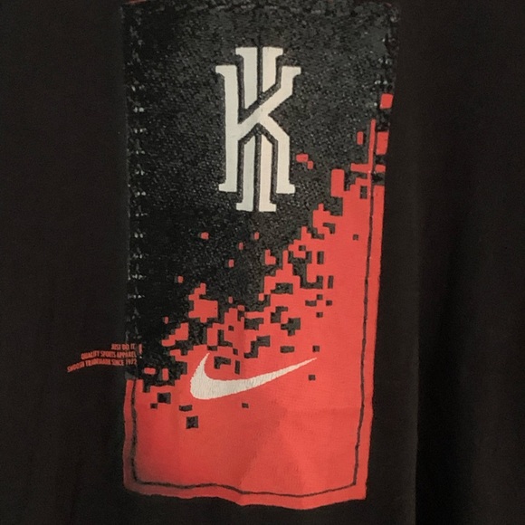 Men’s Nike Tee shirt black large Kyrie Irving - Picture 2 of 9